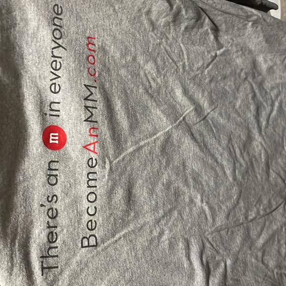 M&Ms Rare Collectible t-shirt with long sleeves - Picture 2 of 4